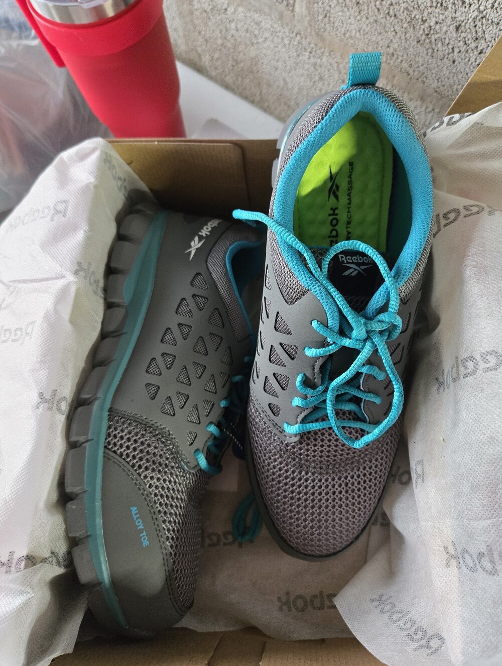 Reebok Women’s Gray with Teal Accents Steel Toed Work Shoes. Size Womens 12